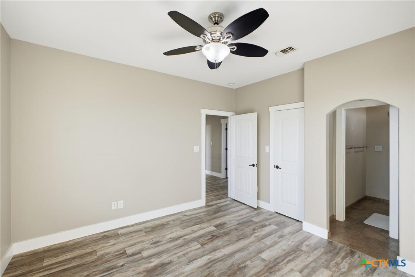property-image-30
