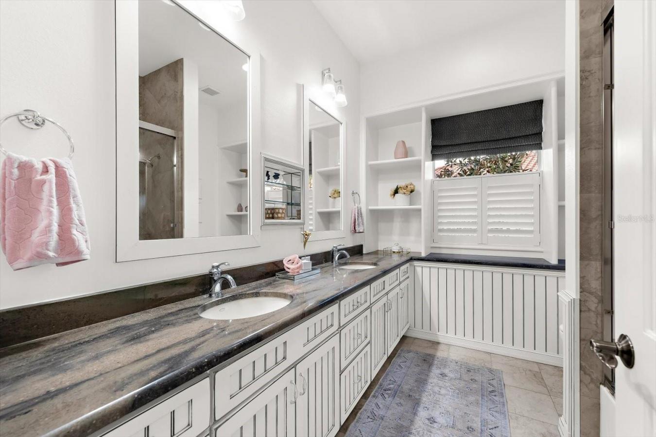 property-image-35