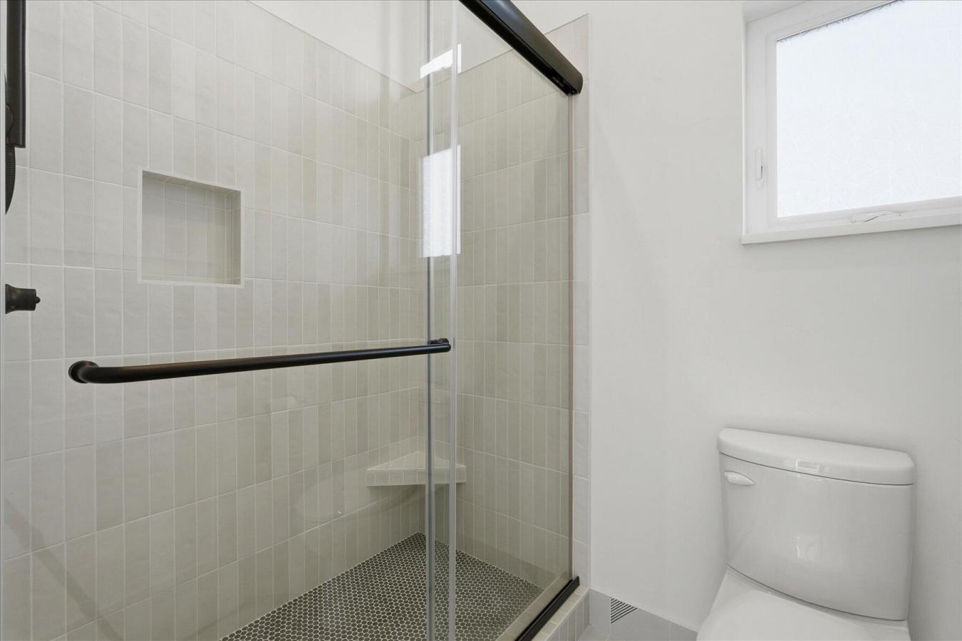 property-image-35
