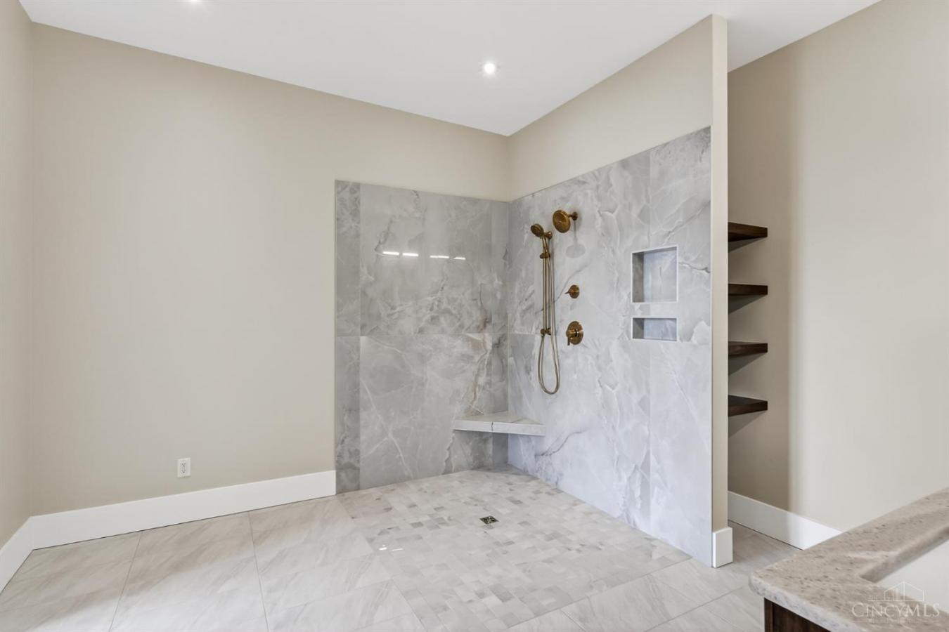 property-image-36