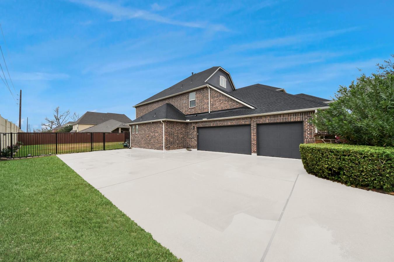 property-image-3