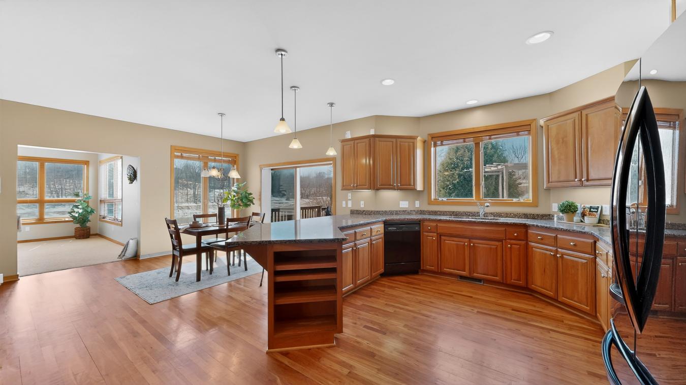 property-image-3