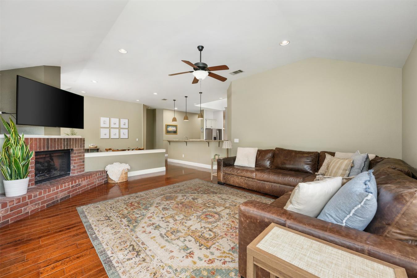 property-image-21