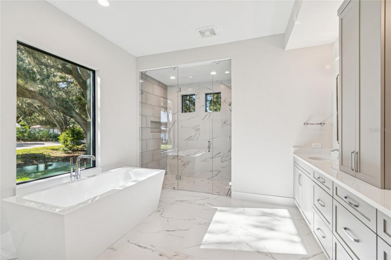 property-image-9