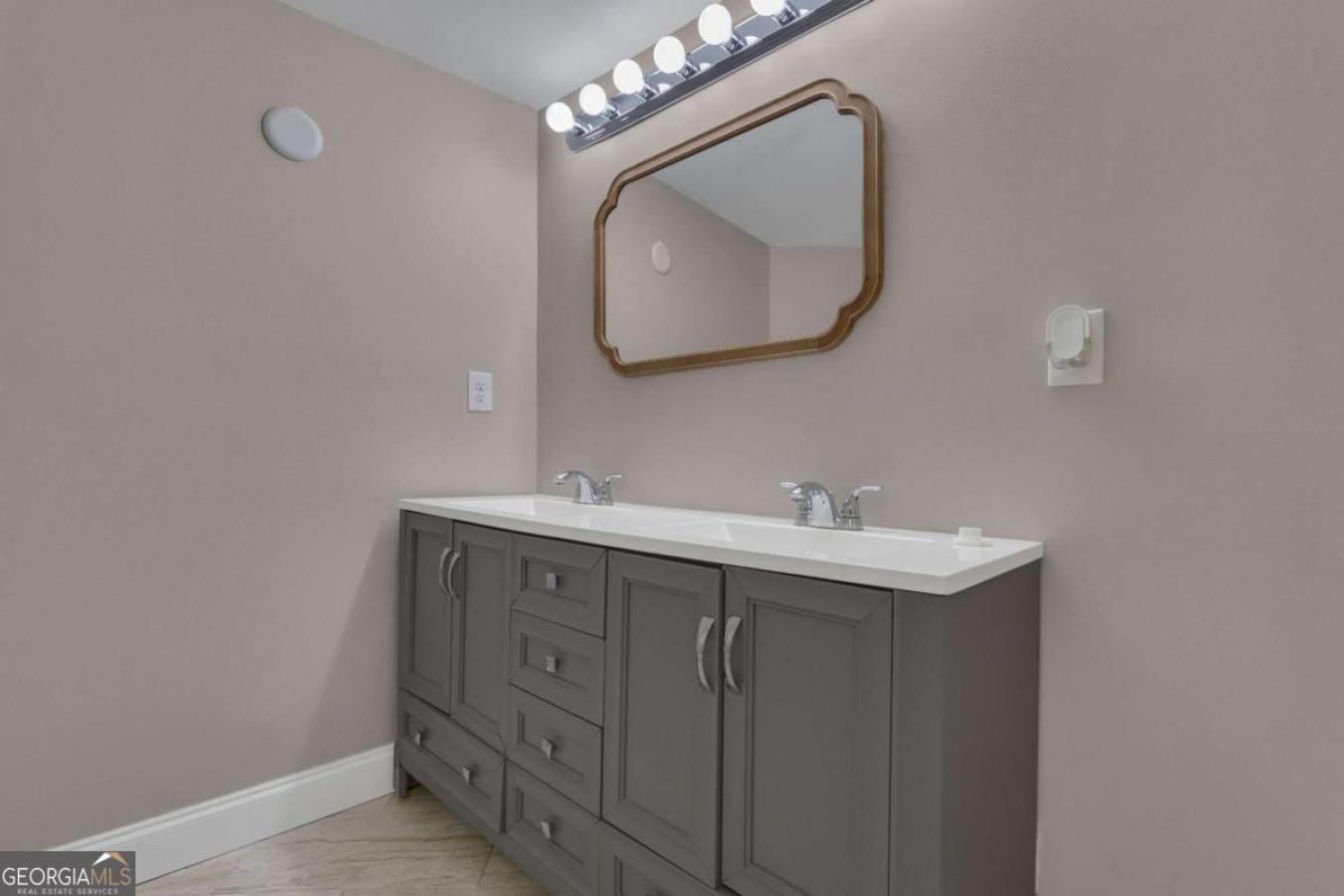 property-image-23