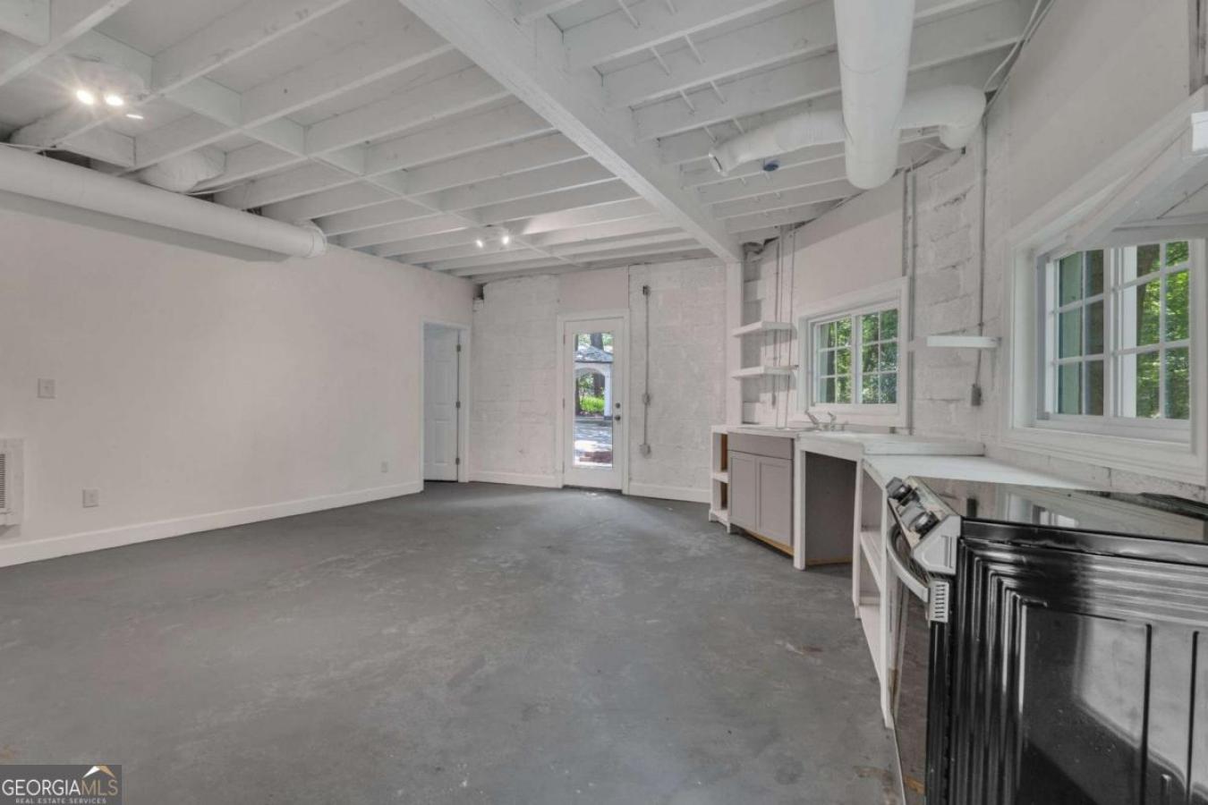 property-image-36