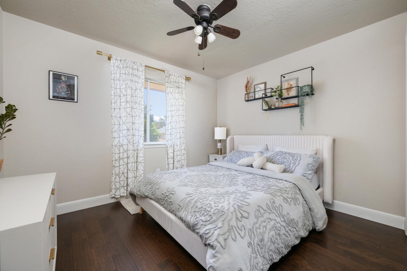 property-image-32
