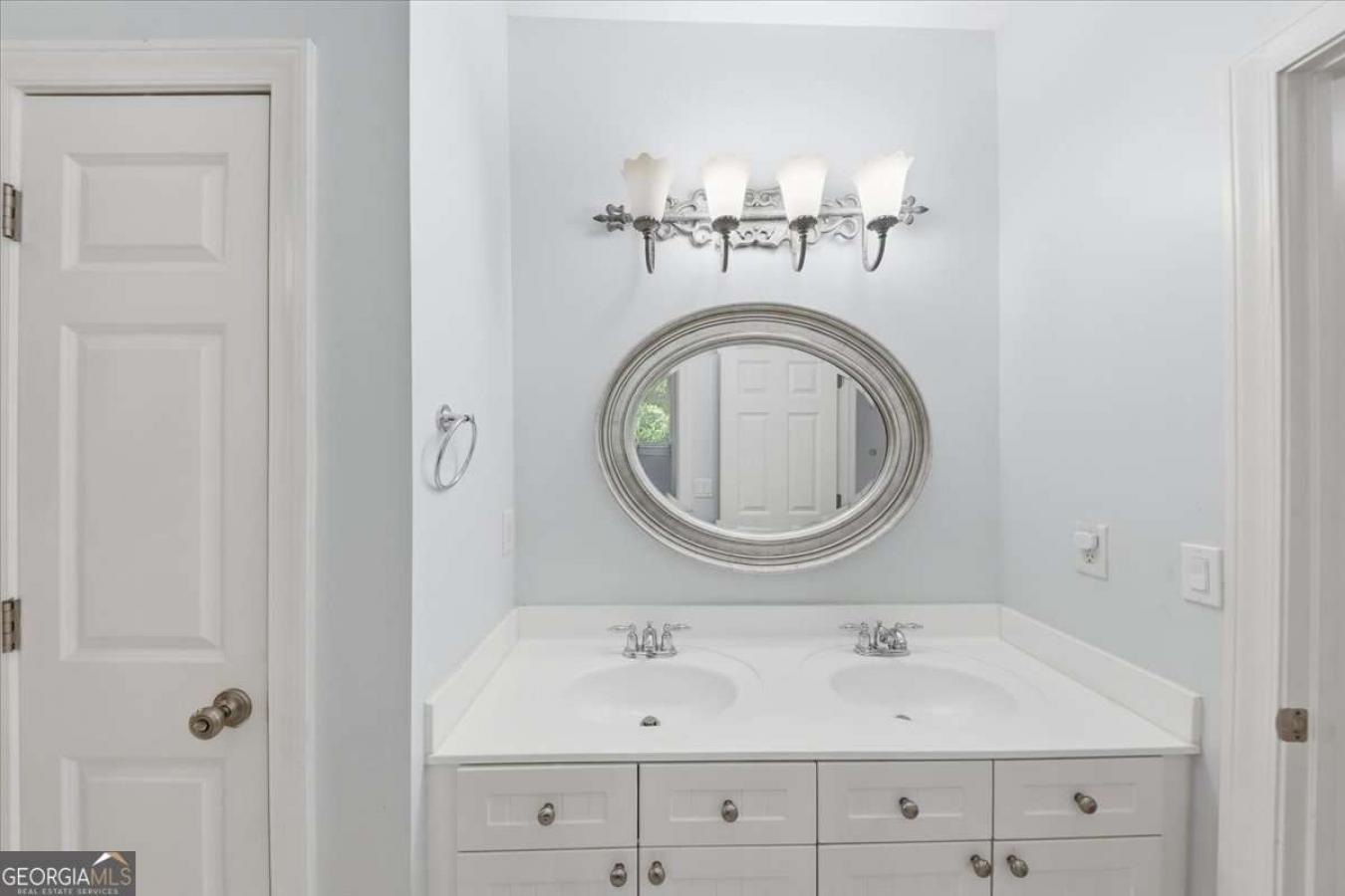property-image-36