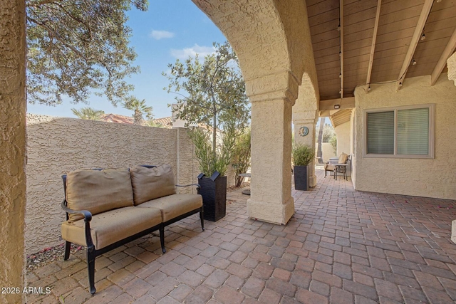 property-image-3