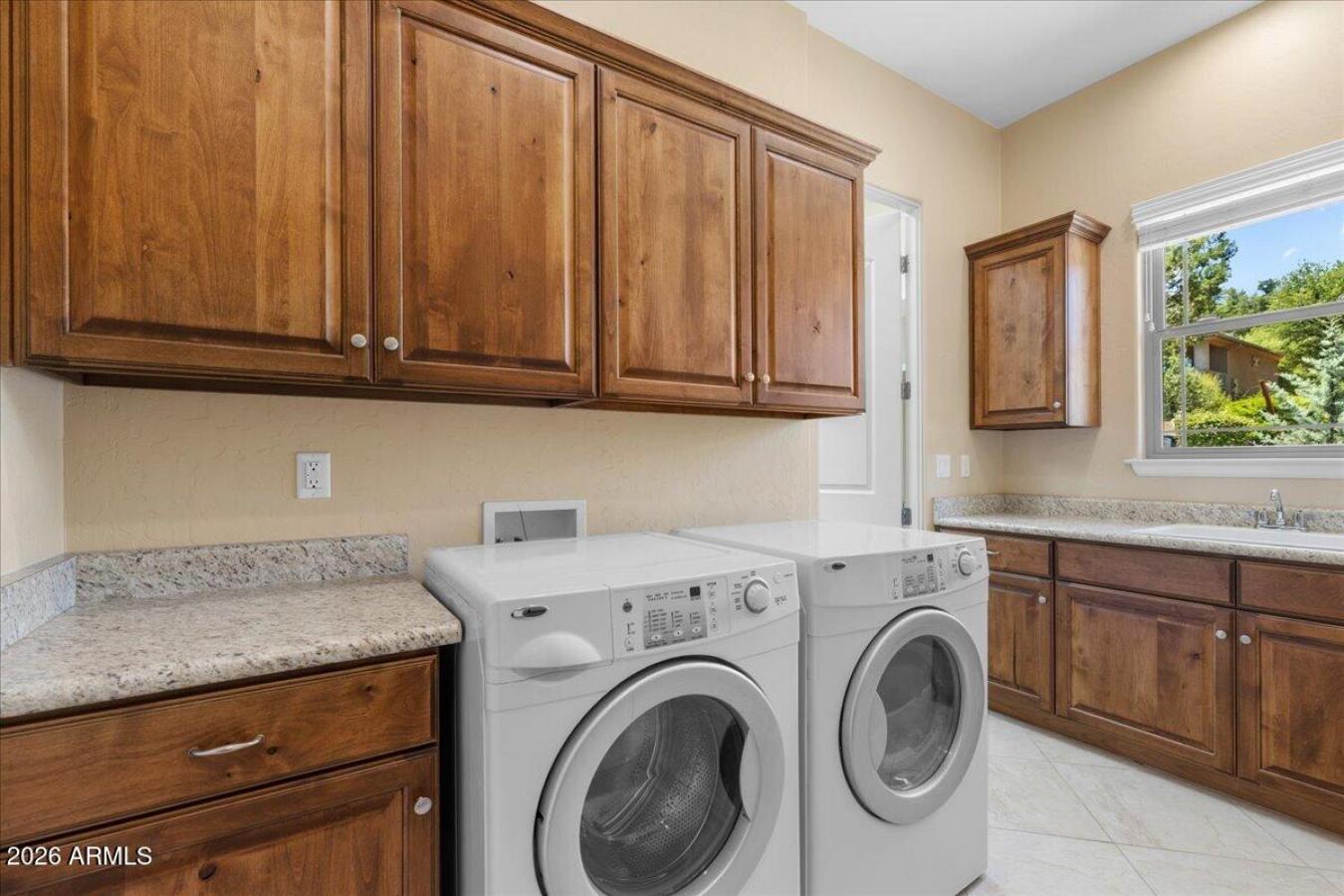property-image-36