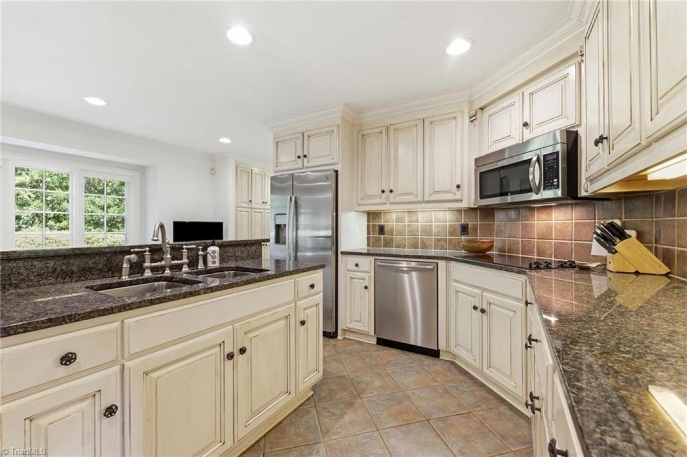 property-image-11