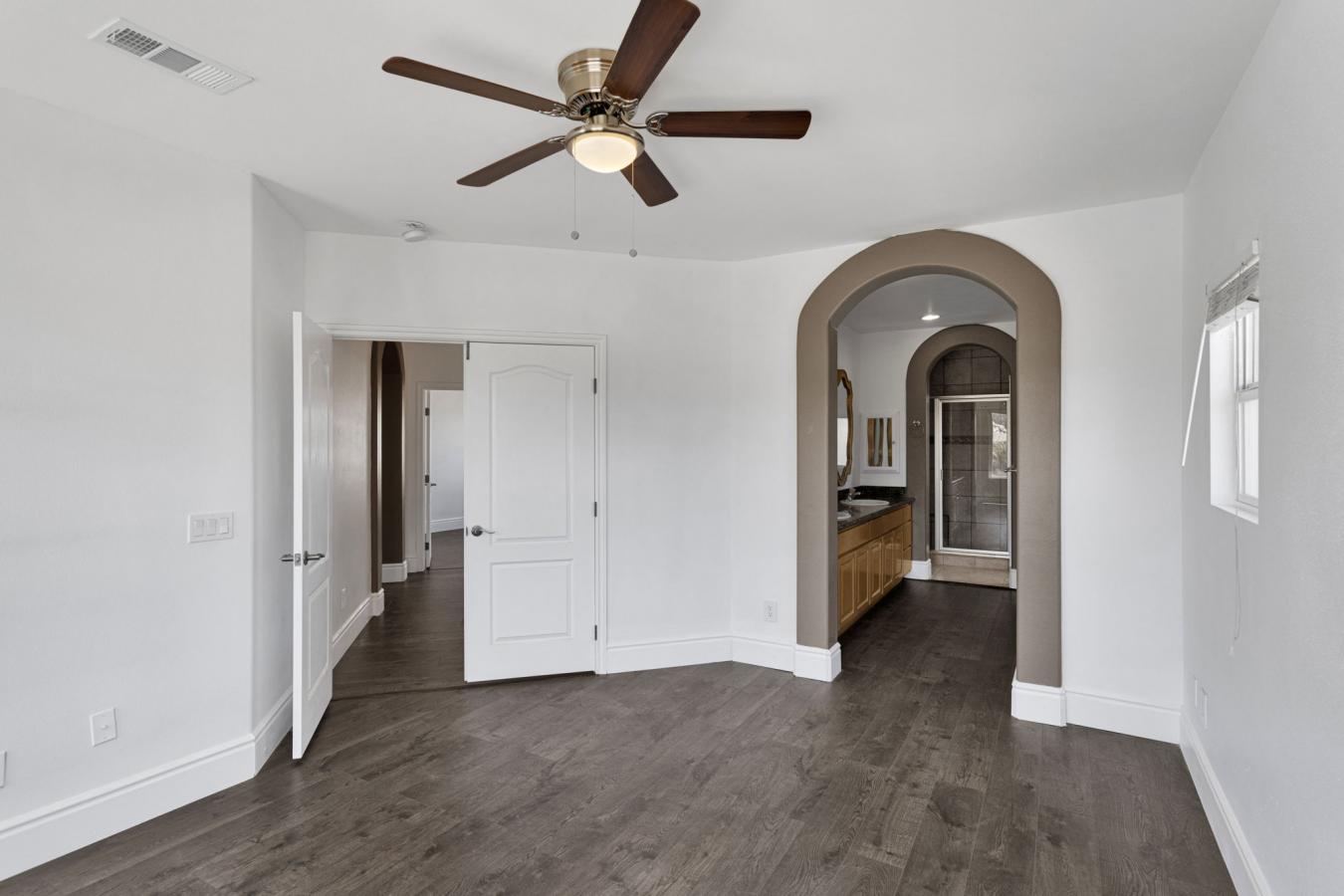 property-image-12