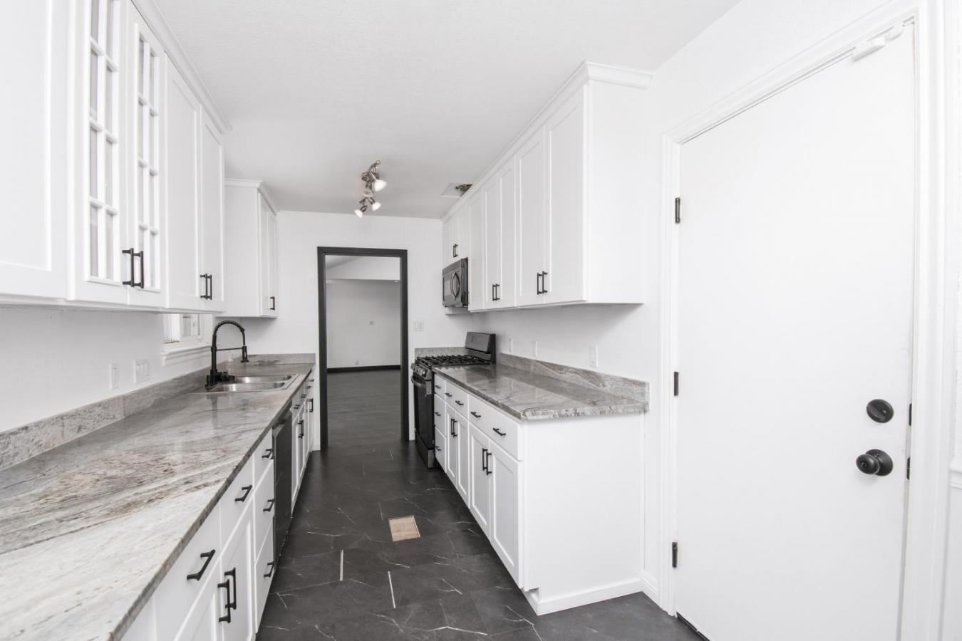 property-image-35
