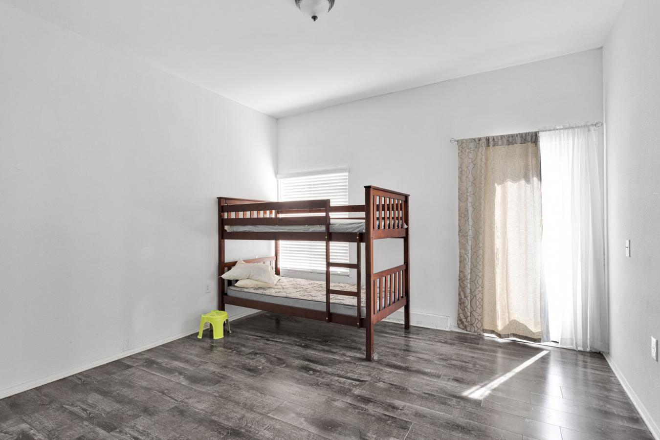 property-image-9