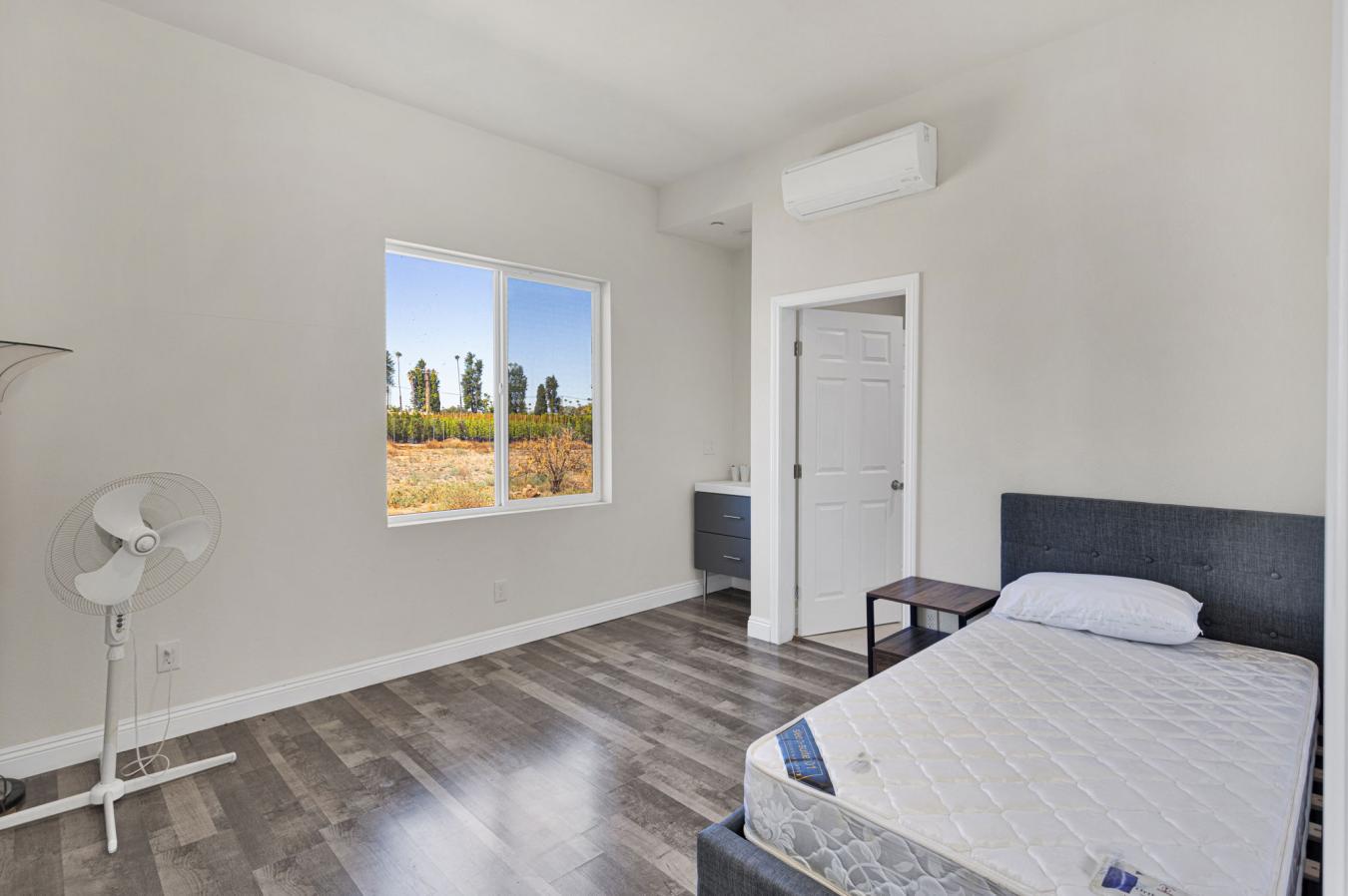property-image-12