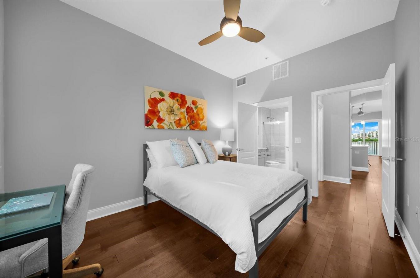 property-image-35