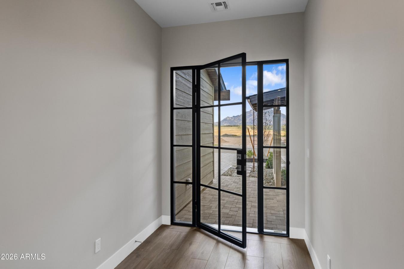 property-image-3