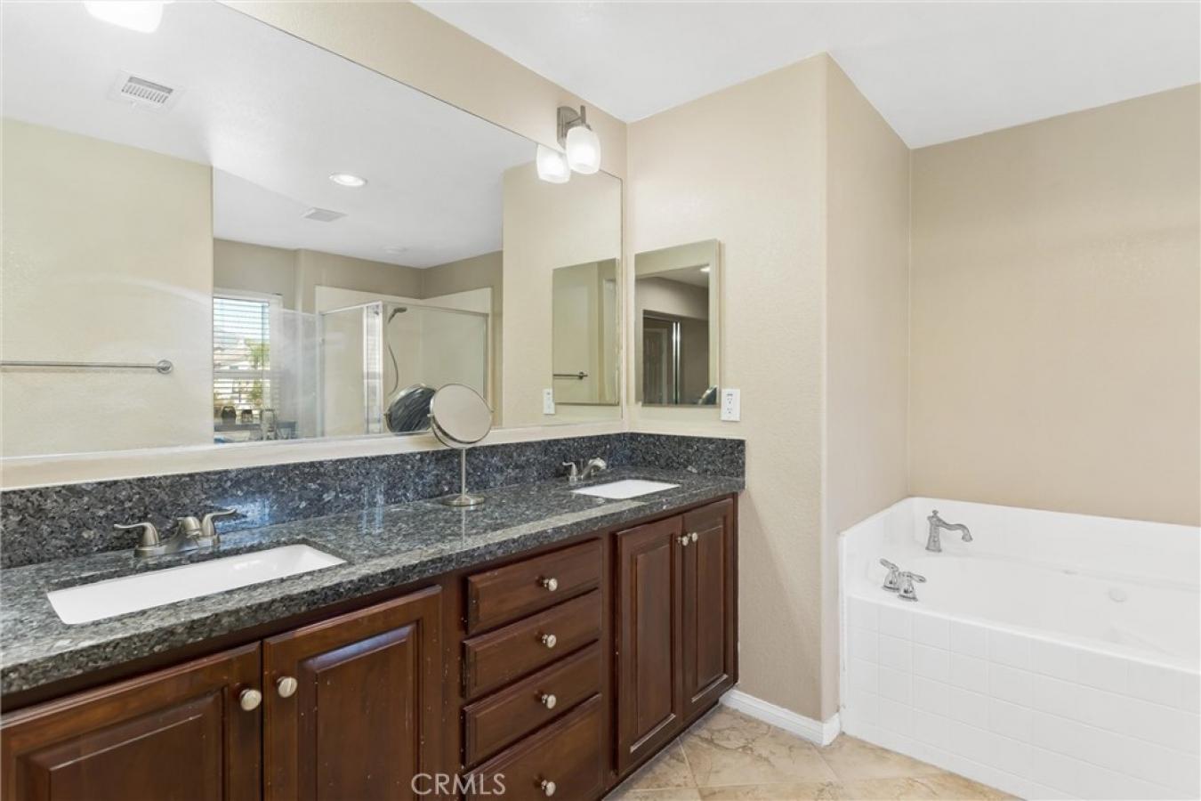 property-image-28