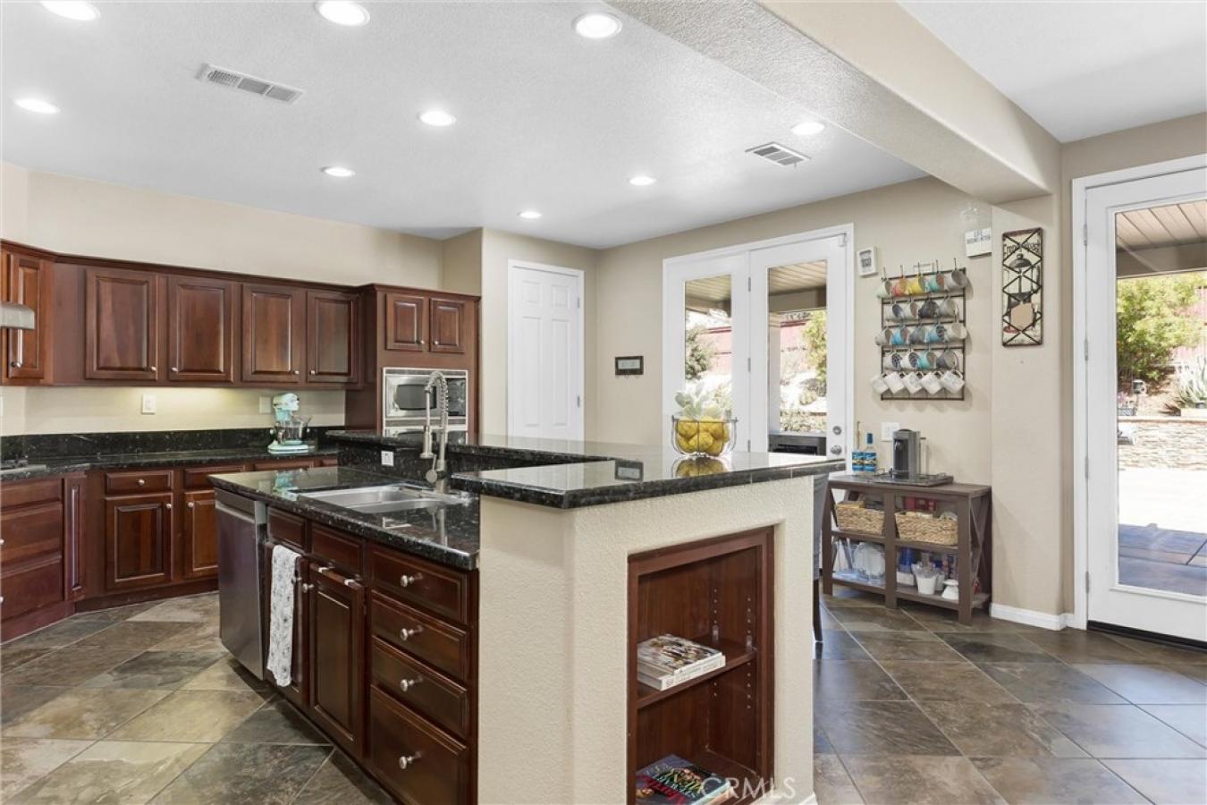 property-image-9