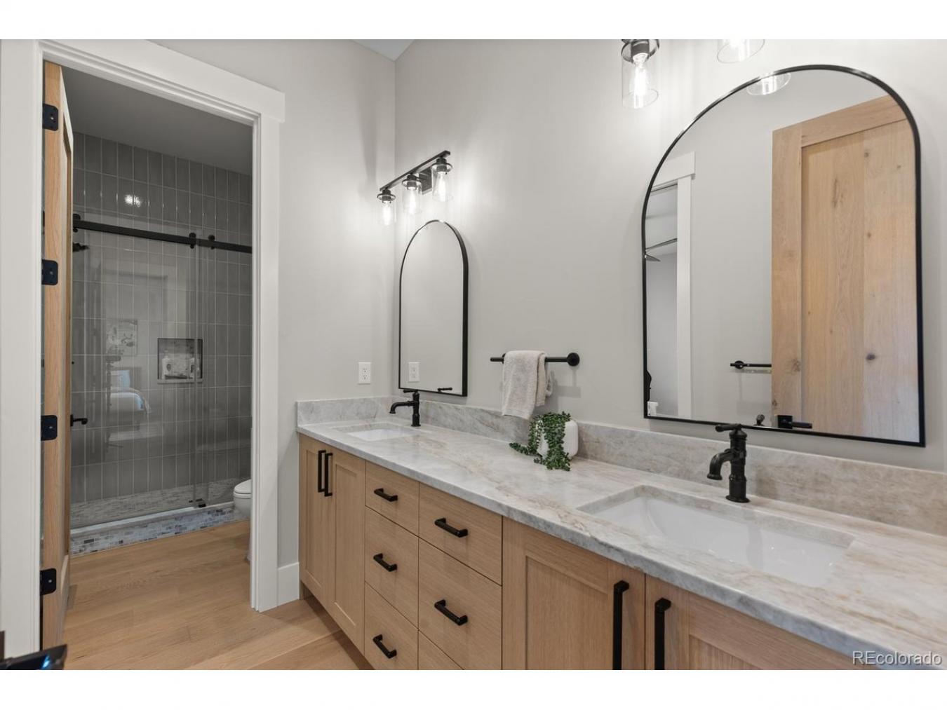 property-image-25