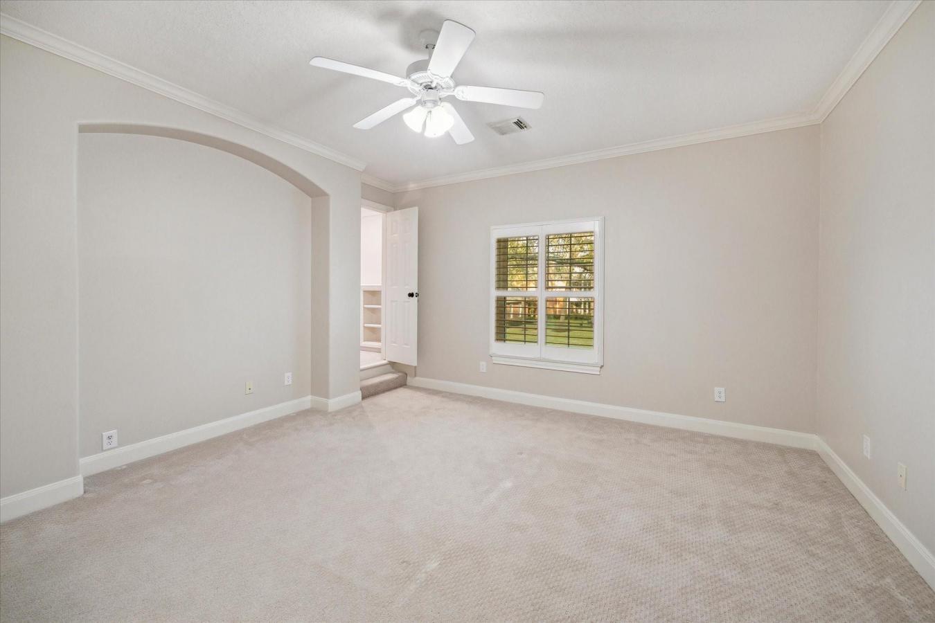 property-image-35