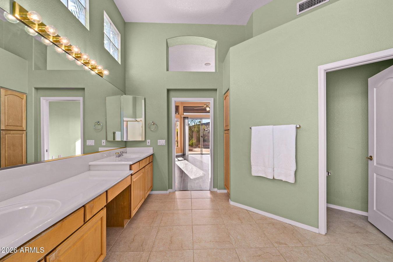 property-image-32