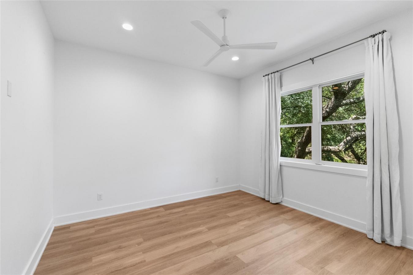 property-image-27