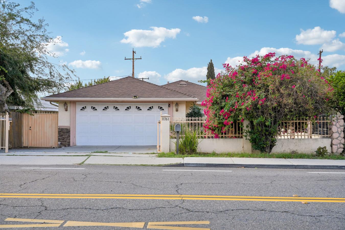 11761 S Rancho Santiago Blvd